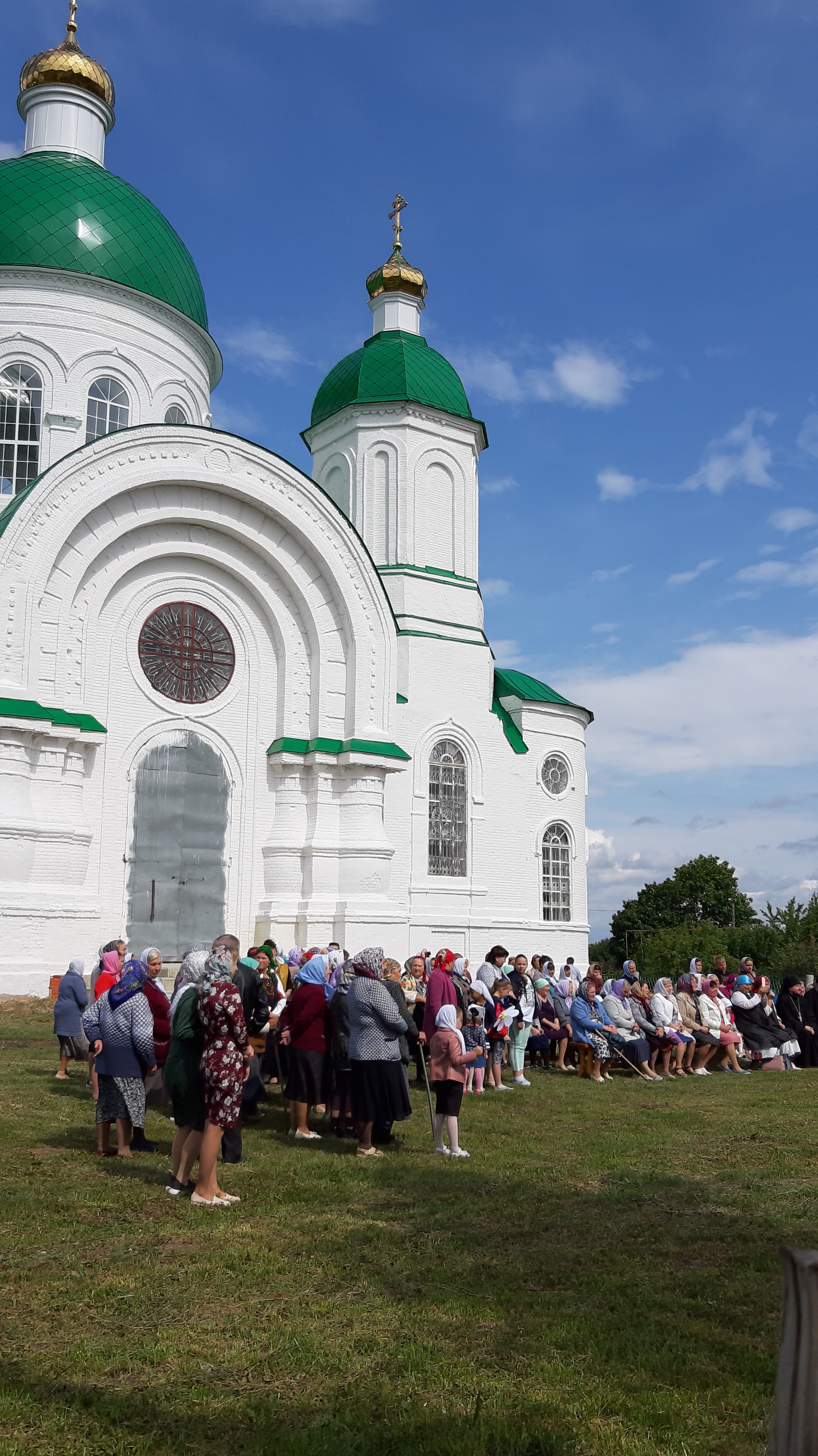 Свято-Троицкая церковь с. Салазгорь.